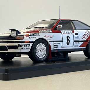 Toyota Celica GT-Four #6 Akropolis 1990 1:24 IXO Models – Auto de Rally Grupo A Coleccionable 