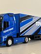 Volvo FH16 Globetrotter 750 XXL Toyo Tires 1:43 Bburago – Camión con remolque coleccionable - Miniatura 1