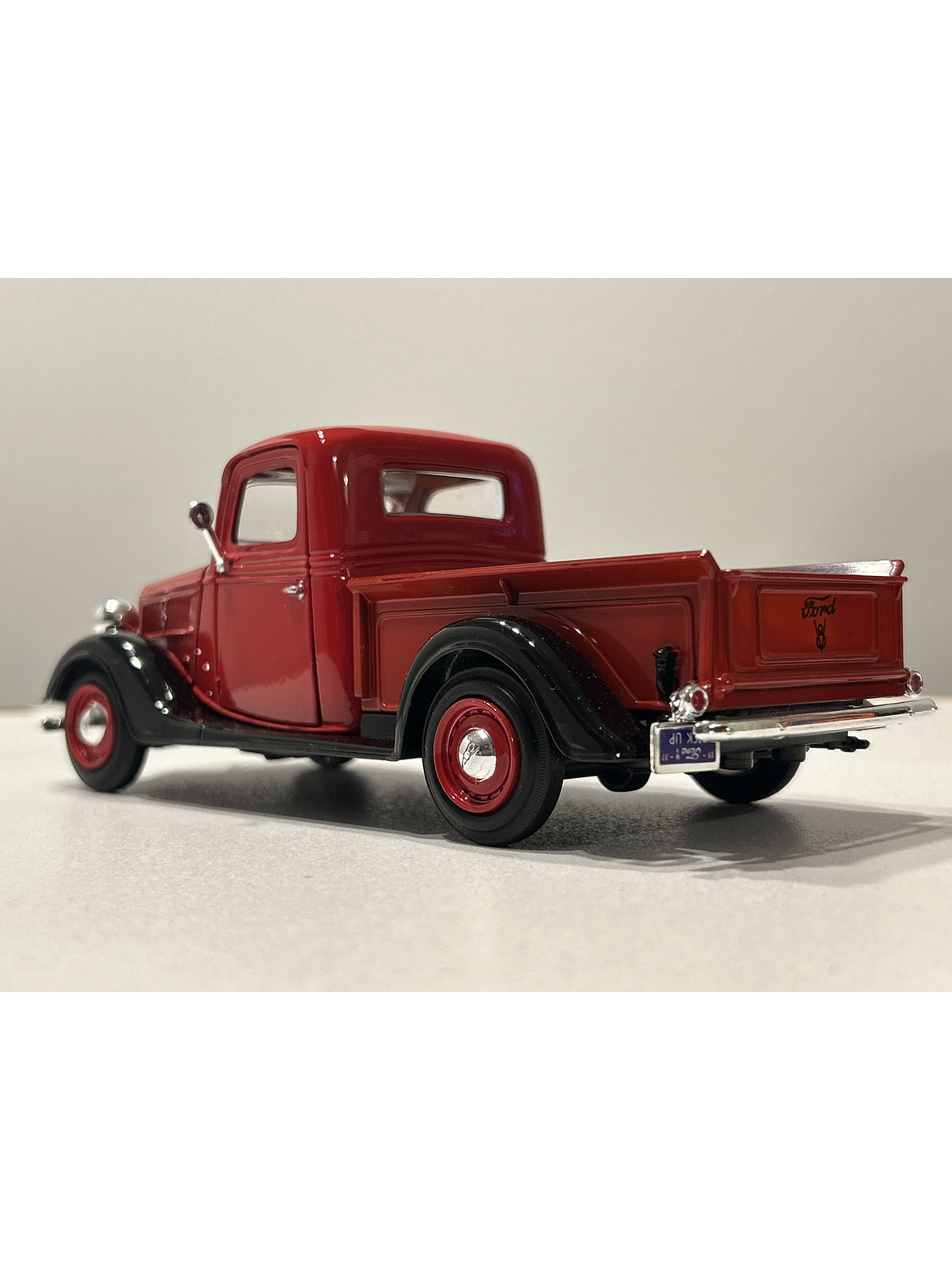 Ford Pick Up 1937 Motormax 1:24 – Camioneta clásica roja de colección en metal, edición Timeless Legends 8