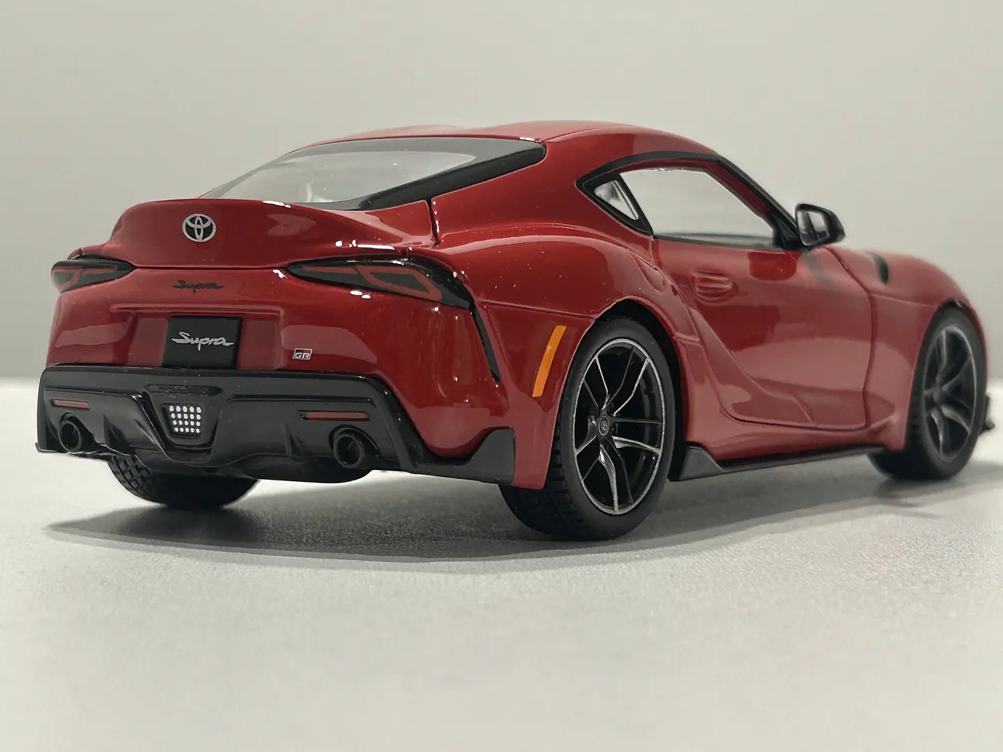 Auto Toyota GR Supra | Maisto 1:24 Coleccionable 14