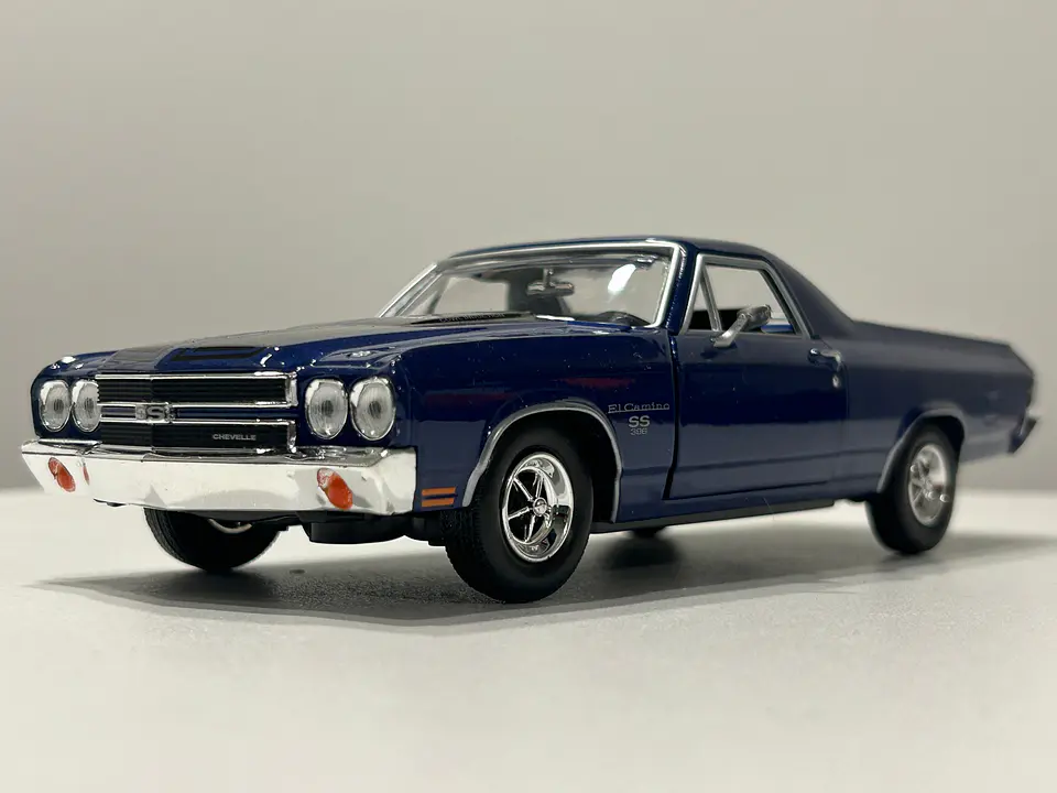 Camioneta Chevrolet El Camino SS 396 (1970) | Motormax 1:24 1