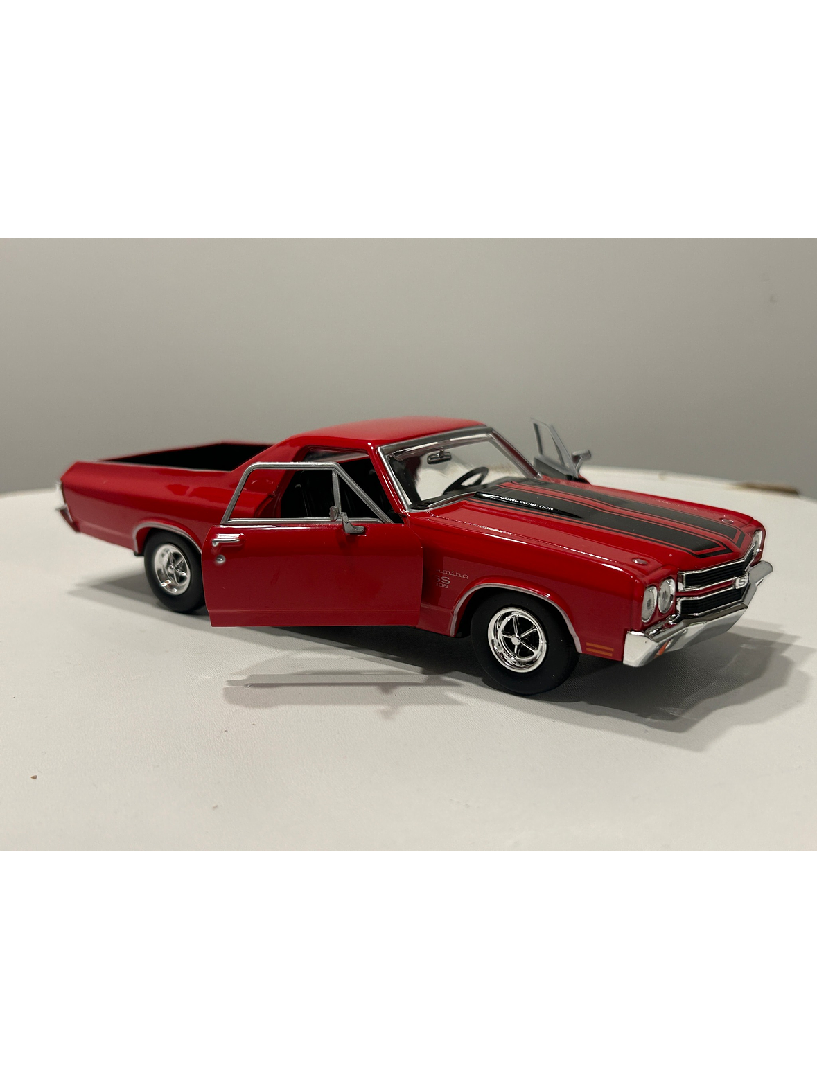 Motormax Chevrolet El Camino SS 396 1970 1:24 – Pick Up clásica muscle car, metal fundido, colección Timeless Legends 5