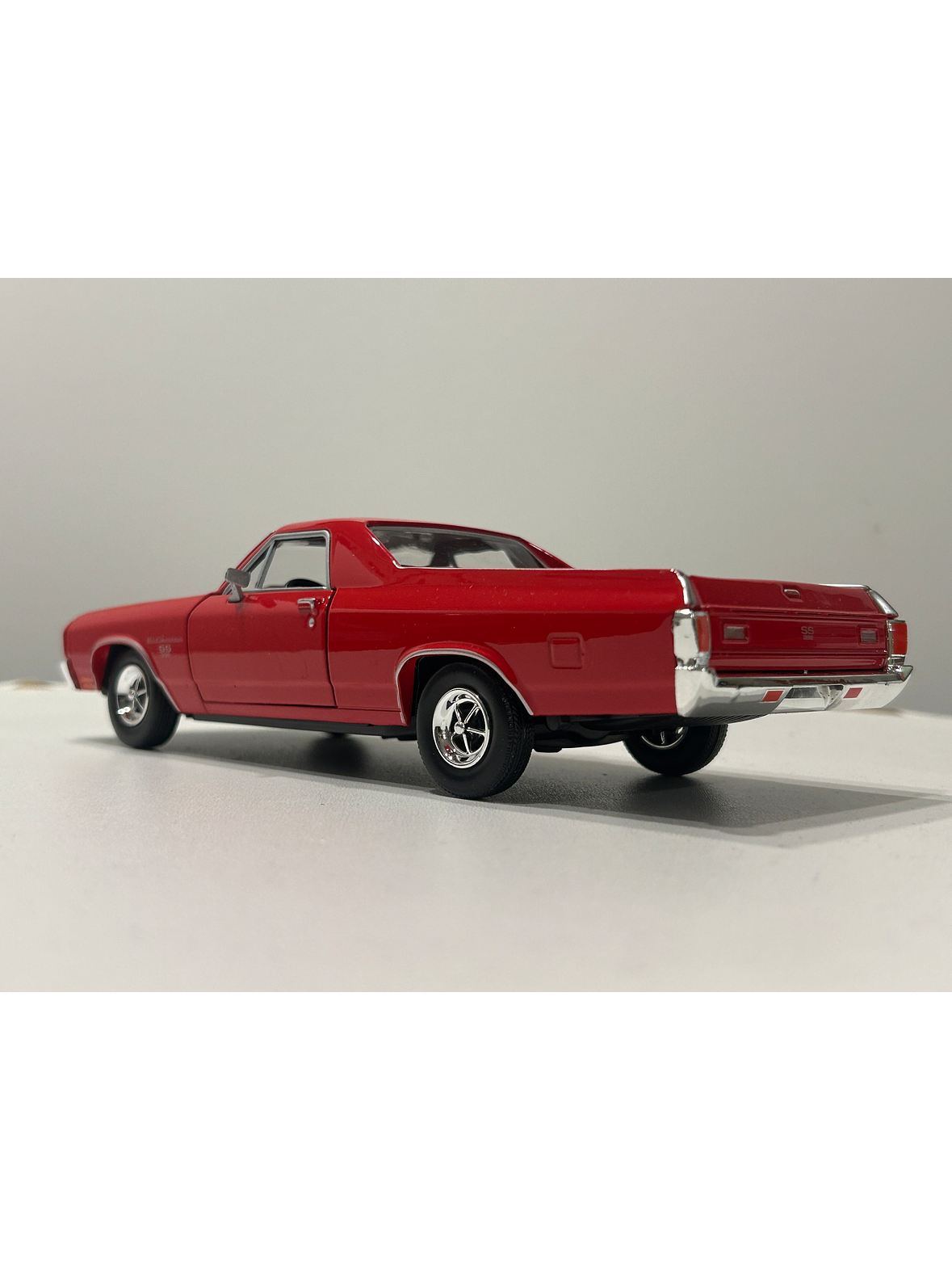 Motormax Chevrolet El Camino SS 396 1970 1:24 – Pick Up clásica muscle car, metal fundido, colección Timeless Legends 6