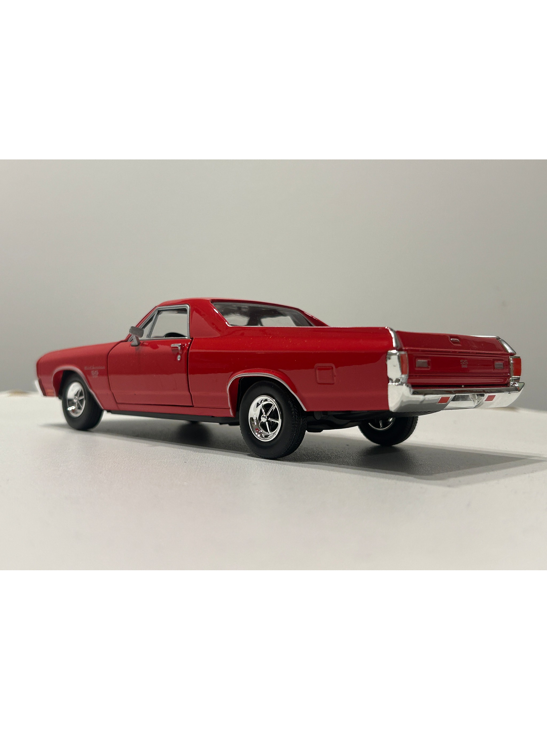 Motormax Chevrolet El Camino SS 396 1970 1:24 – Pick Up clásica muscle car, metal fundido, colección Timeless Legends 6