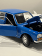 Peugeot 504 1975 azul Welly 1:24 – Clásico familiar y taxi de los 70 - Miniatura 1