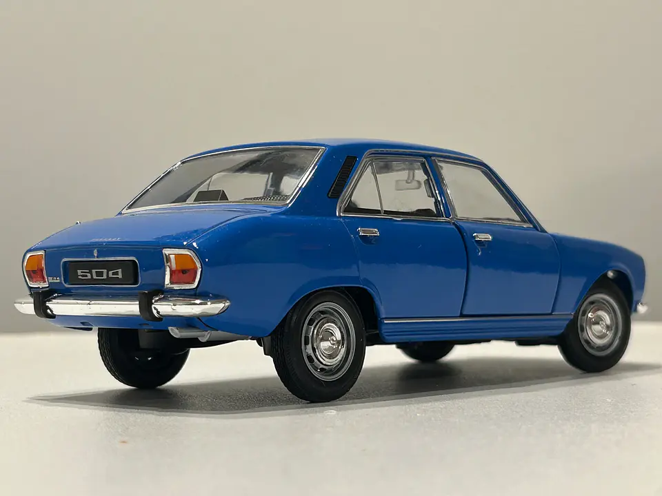 Auto Peugeot 504 1975 | Welly 1:24 Coleccionable 6