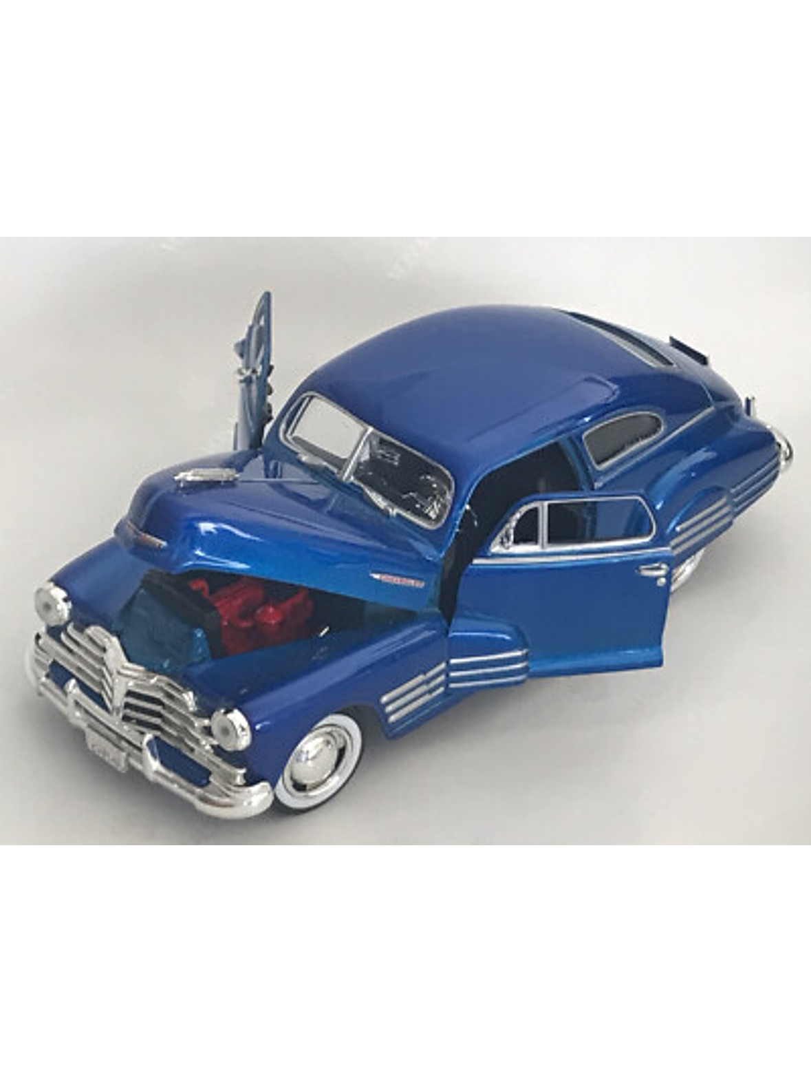 Motormax 1:24 Chevrolet Aerosedan Fleetline 1948 azul metálico – Clásico americano de posguerra para coleccionistas exigentes 1