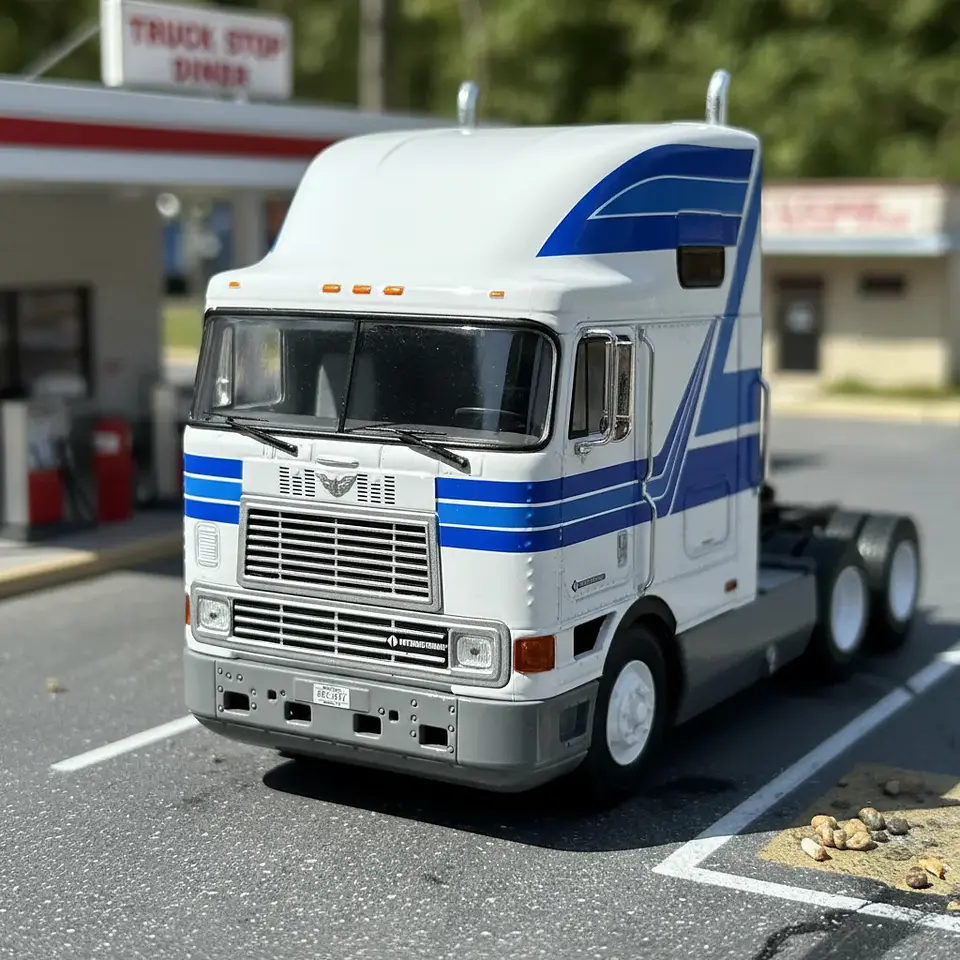 Camión International Eagle 9800 (1995) | IXO 1:43 2