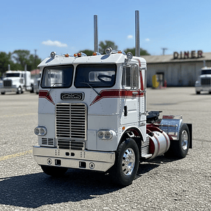 Freightliner COE 1976 – Modelo 1:43 Ixo “Camión Clásico Cab-Over”