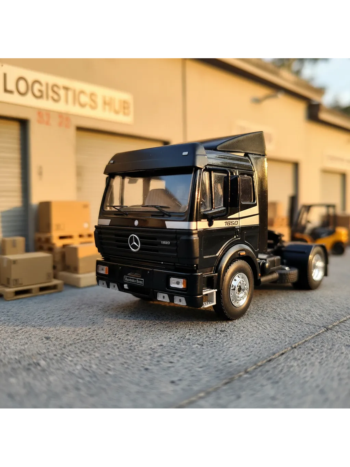 Mercedes-Benz SK II 1850 1994 (1:43) – Camión Clásico Die-cast Ixo 1