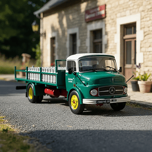 Mercedes-Benz L 1113 Laitier 1968 – Camión Lechero Clásico | IXO Models 1:43