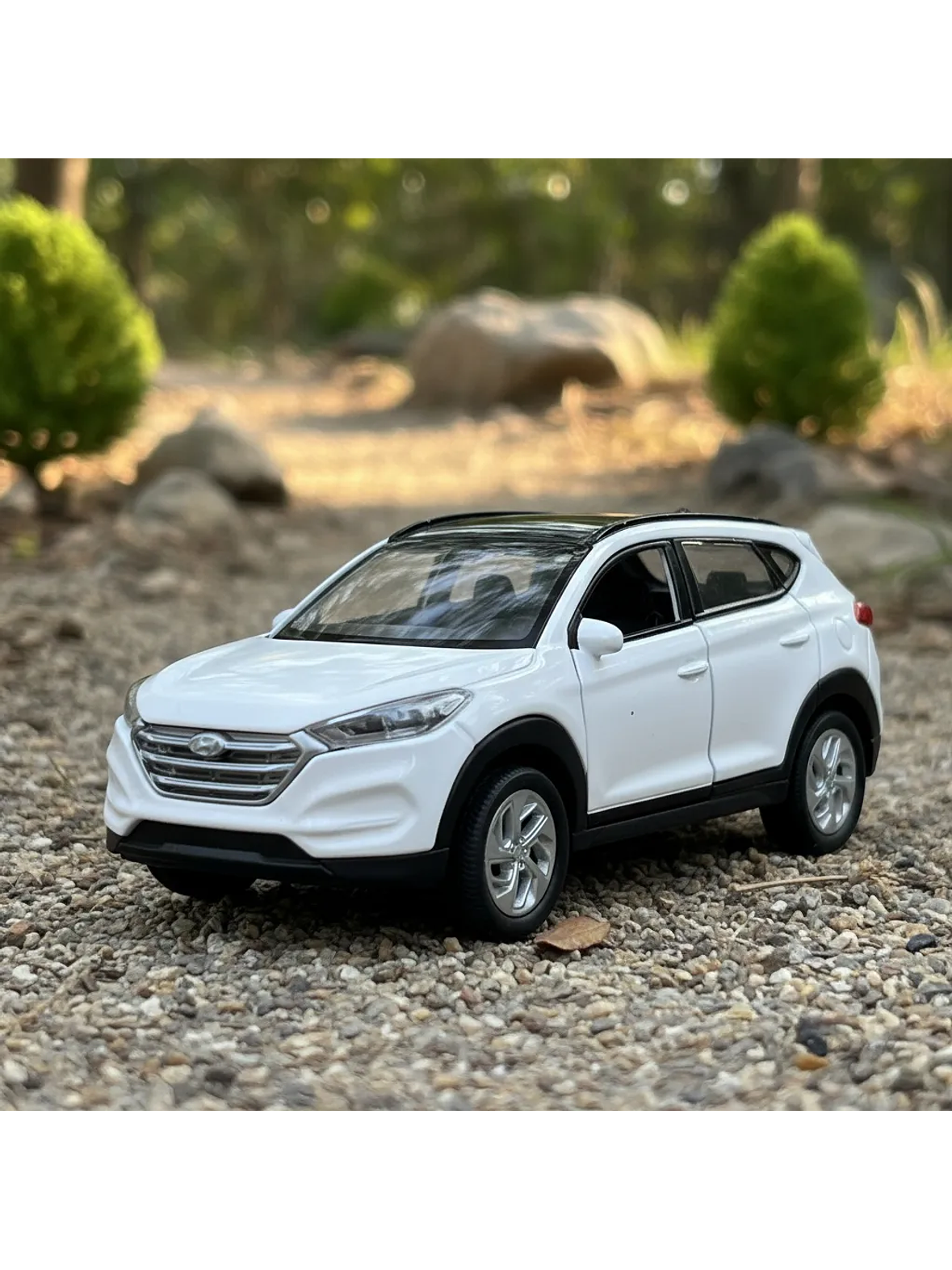 Hyundai Tucson SUV – Modelo a Escala Welly 1:32 | Detalle Realista y Coleccionismo Automotriz 1