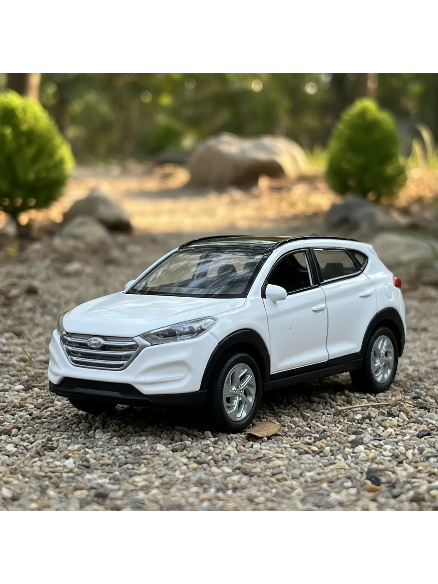 Hyundai Tucson SUV – Modelo a Escala Welly 1:32 | Detalle Realista y Coleccionismo Automotriz 1
