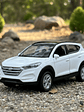Hyundai Tucson SUV – Modelo a Escala Welly 1:32 | Detalle Realista y Coleccionismo Automotriz - Miniatura 1