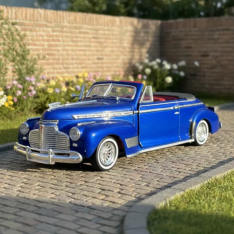 Welly 1:24 Chevrolet Special Deluxe Convertible “Tuning” 1941 azul metálico – Hot Rider Collection | Chile