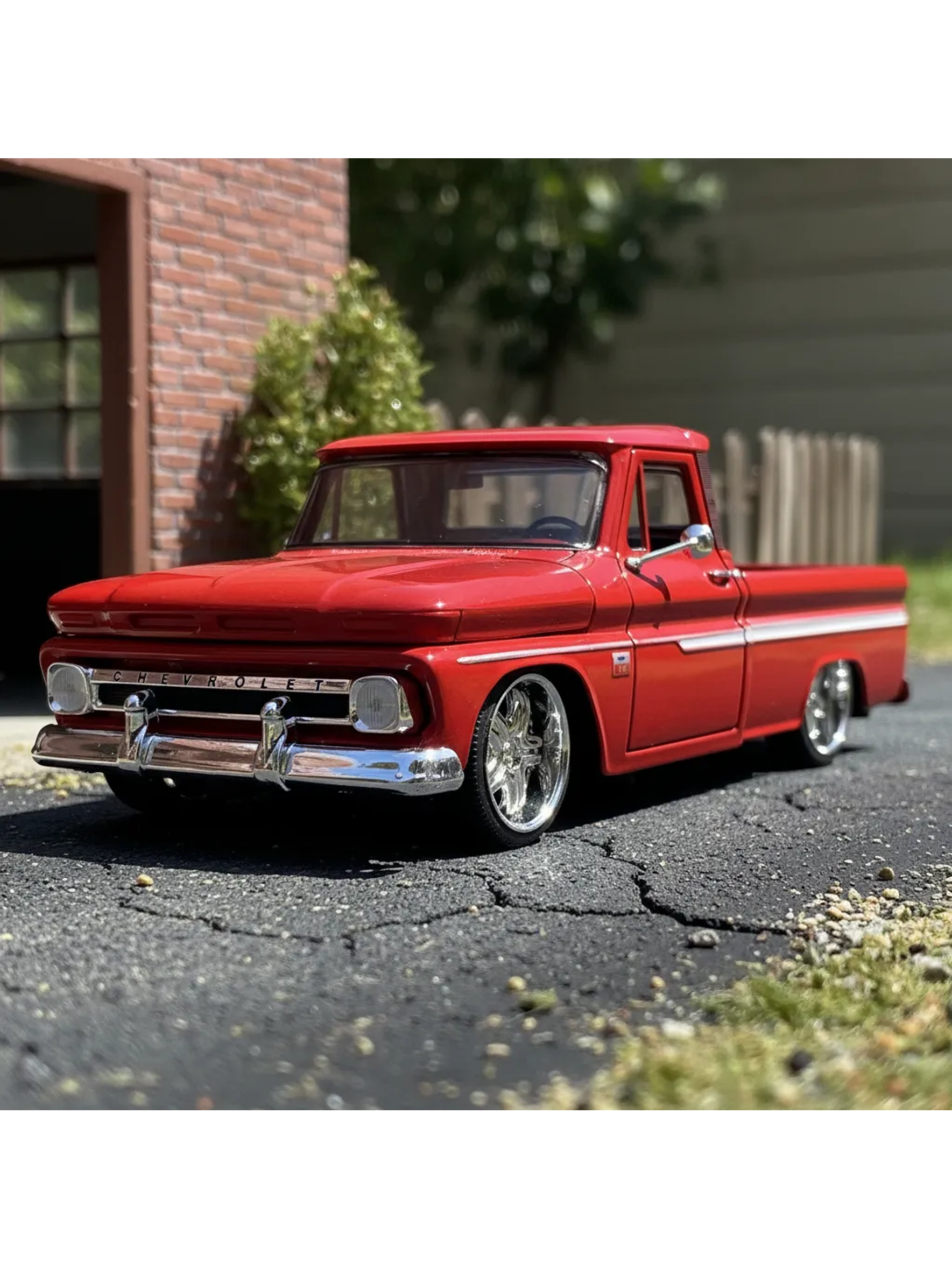 Motormax Chevrolet C10 Fleetside Pick-Up 1966, 1:24 – Clásico “C-10” primera generación | Ruta Nostalgia Chile 25