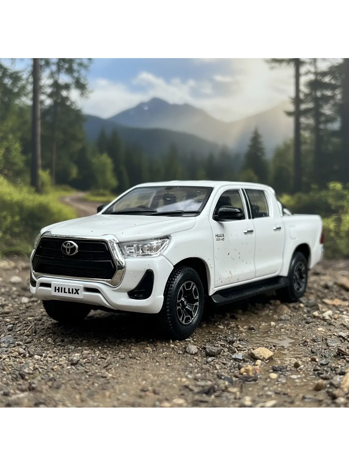 Maisto 1:27 Toyota Hilux Doble Cabina – Camioneta die-cast de trabajo y leyenda en Chile 1