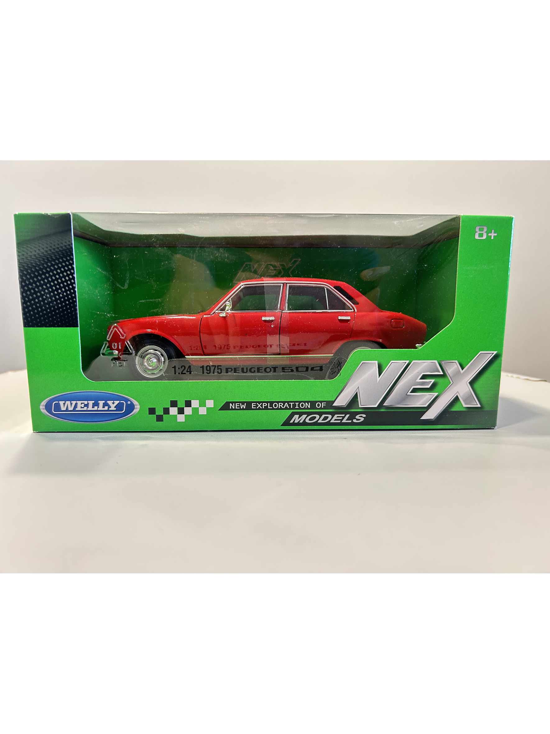 Peugeot 504 1975 azul Welly 1:24 – Clásico familiar y taxi de los 70 22