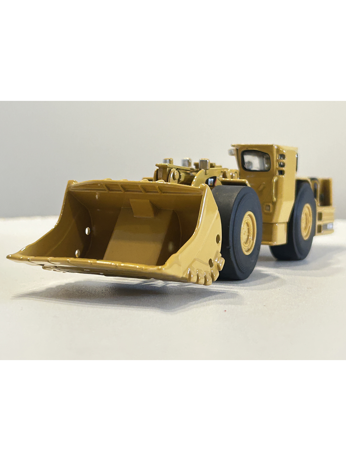 Cat R1700G LHD Wheel Loader 85140 (1:50) – Pala Mecánica Escala 1:50 2