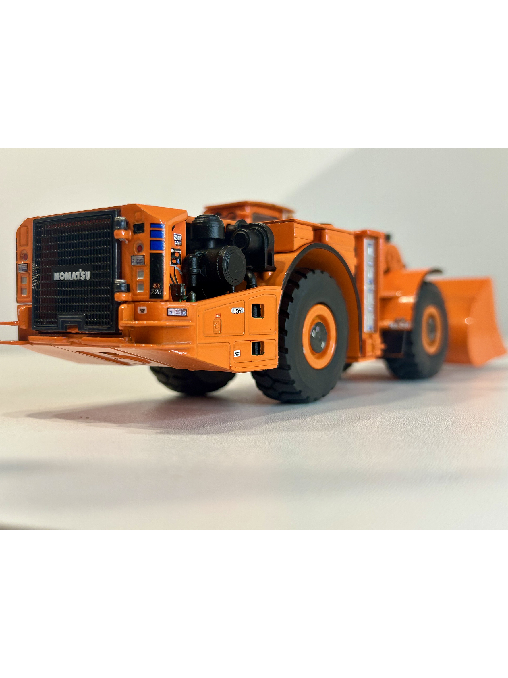 Cargador híbrido KOMATSU WX22H 1:50 – Modelo diecast de minería subterránea (naranja, fundido a presión) 7