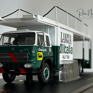 Camión Fiat 673 Lancia Alitalia Rally Team 1976 IXO 1:43 – Transportador de autos de rally clásico coleccionable