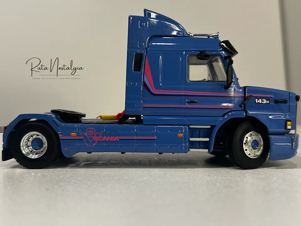 Camión Scania 3 Series 143H Torpedo Streamline | WSI 1:50 5
