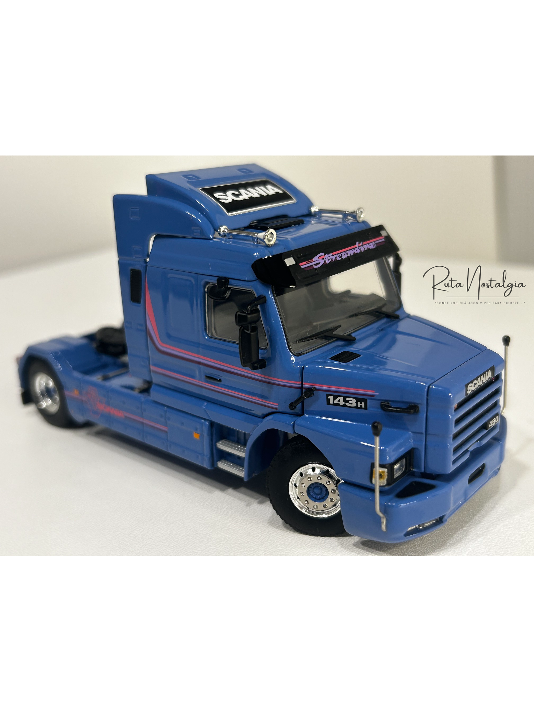 Scania 3 Series 143H Torpedo Streamline 4x2 WSI 1:50 – Camión clásico V8 a escala 11