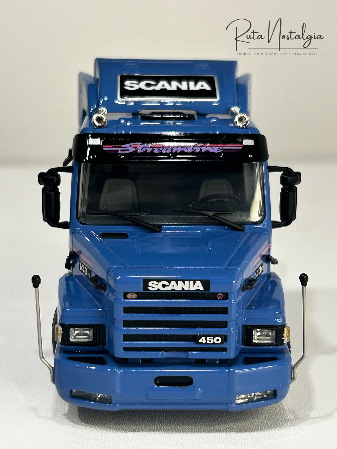 Scania 3 Series 143H Torpedo Streamline 4x2 WSI 1:50 – Camión clásico V8 a escala 3