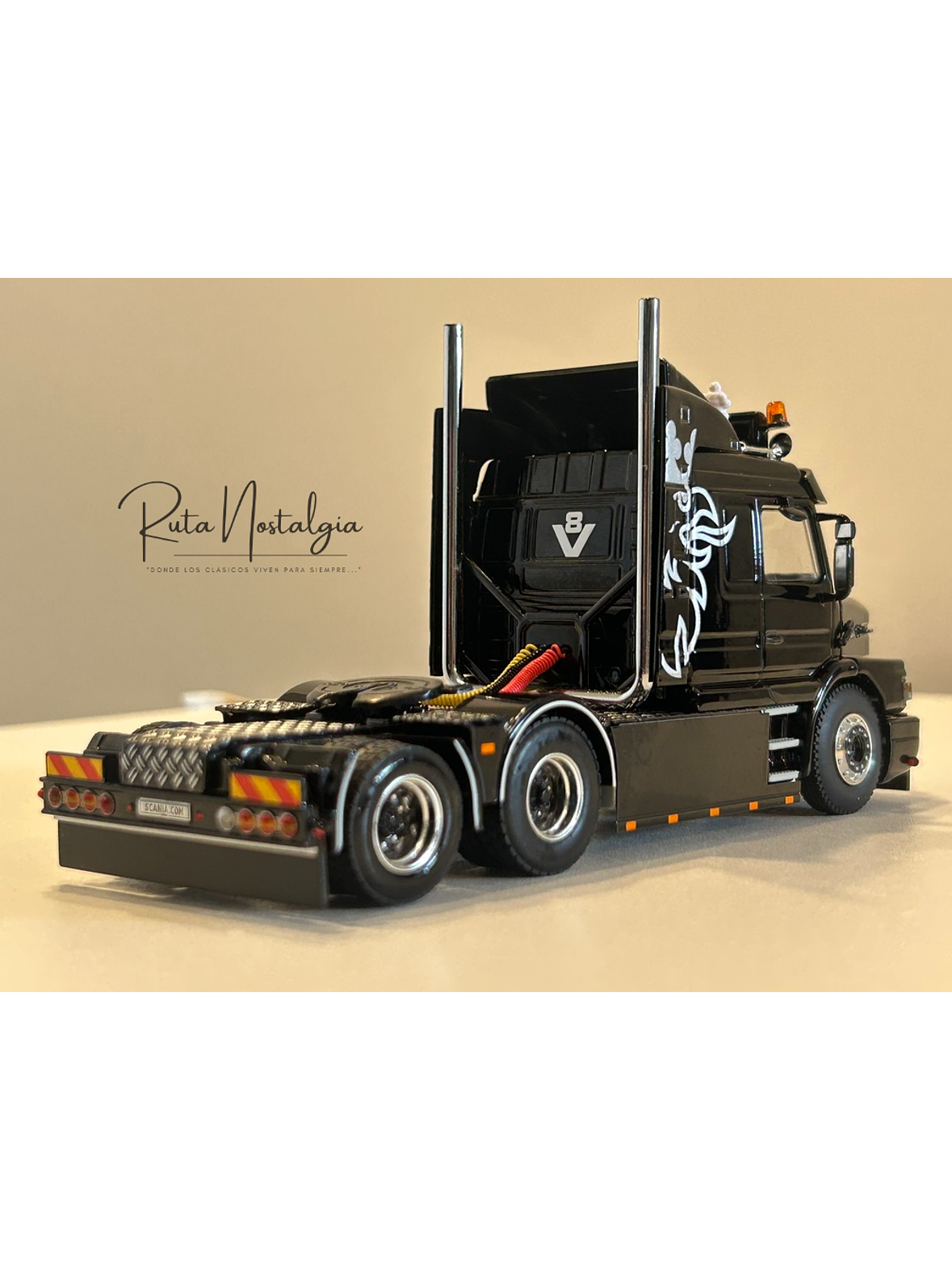 WSI Premium Line Scania 3 Series Torpedo Streamline 6x2 1:50 – Clásico V8 143M 500 negro para coleccionistas en Chile 6