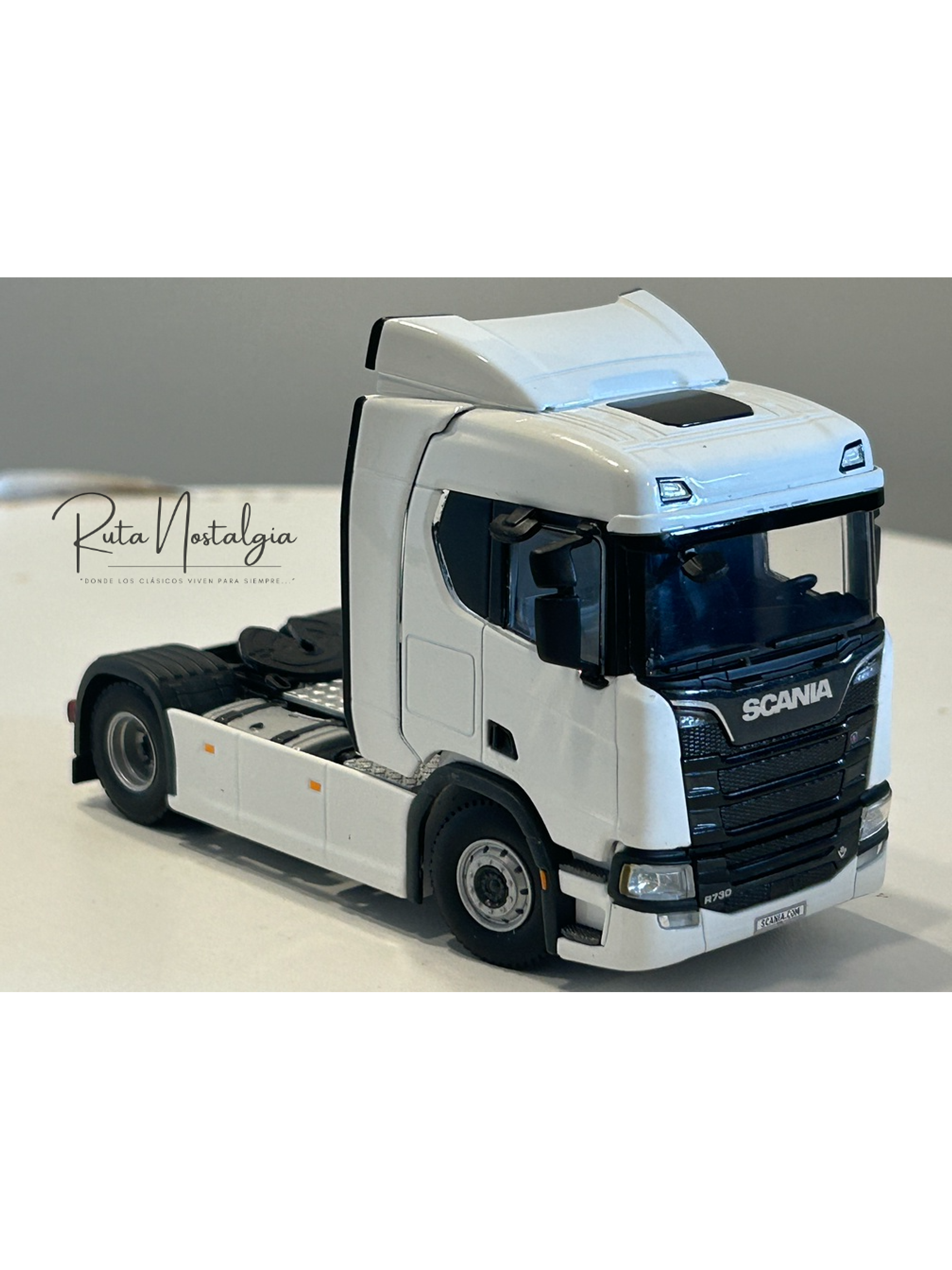 WSI Scania R Normal CR20N 4x2 1:50 – Tracto camión sueco de nueva generación para coleccionistas en Chile 4