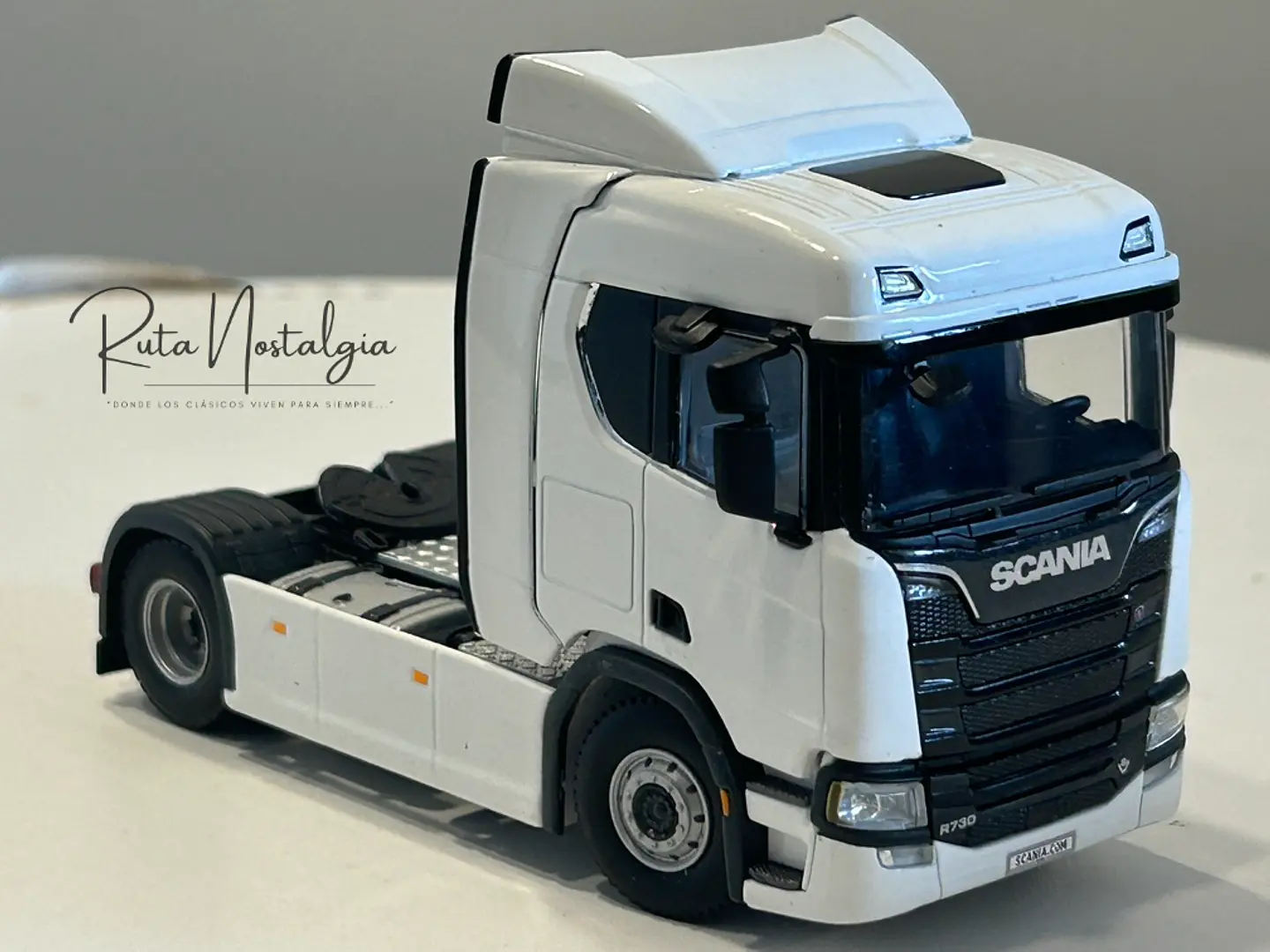 Camión Scania R730 CR20N 4x2 | WSI Escala 1:50 4