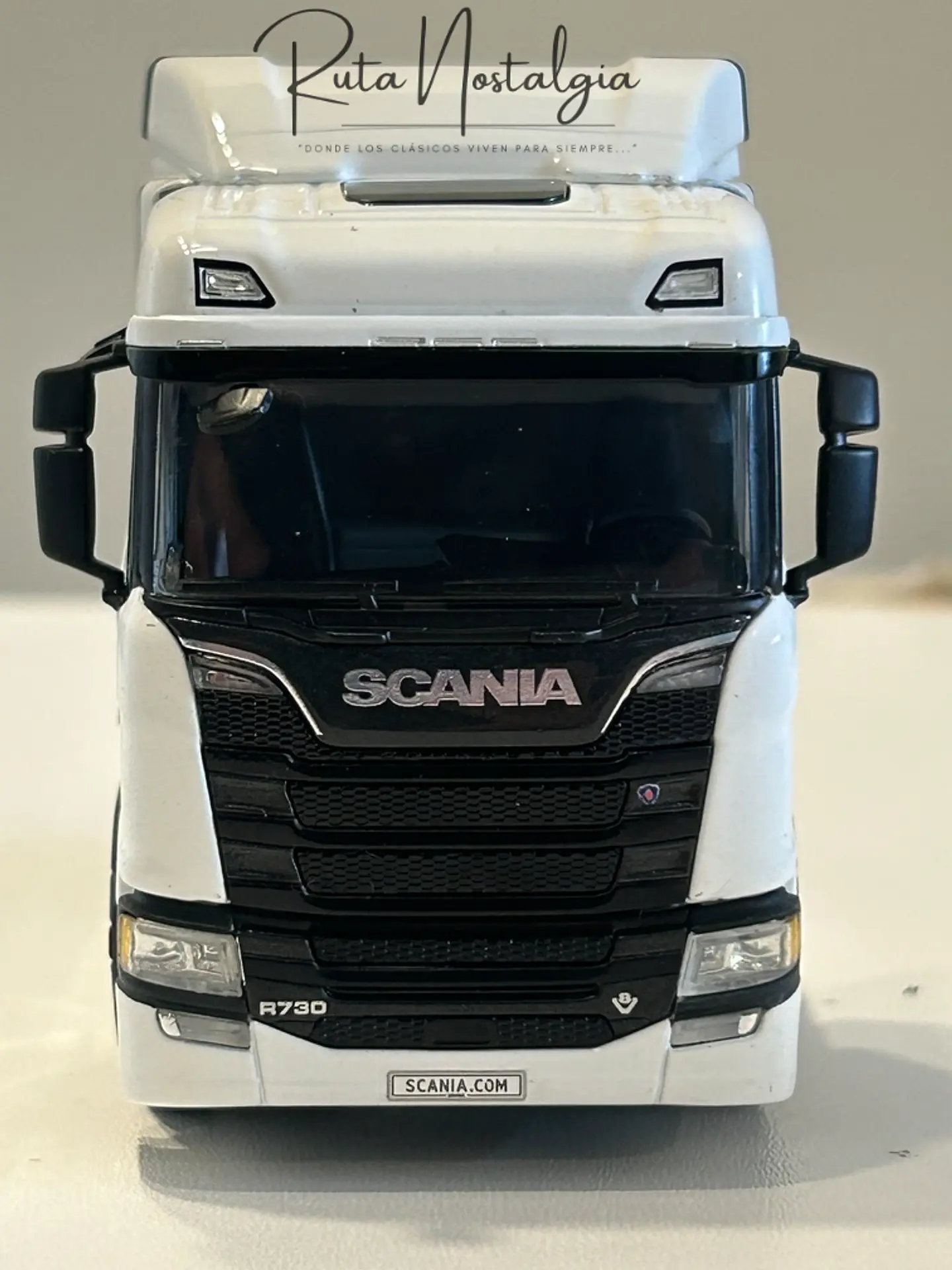 Camión Scania R730 CR20N 4x2 | WSI Escala 1:50 2