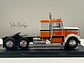 Camión Kenworth W925 1970 IXO Models 1:43 blanco naranjo - Miniatura 4