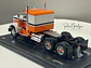 Camión Kenworth W925 1970 IXO Models 1:43 blanco naranjo - Miniatura 6