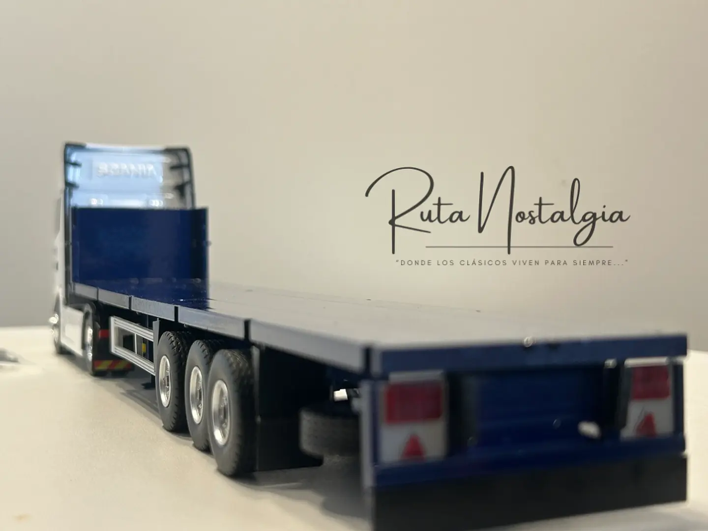 Camión Scania S500 Rampla Plataforma Plana | Eligor 1:43 7