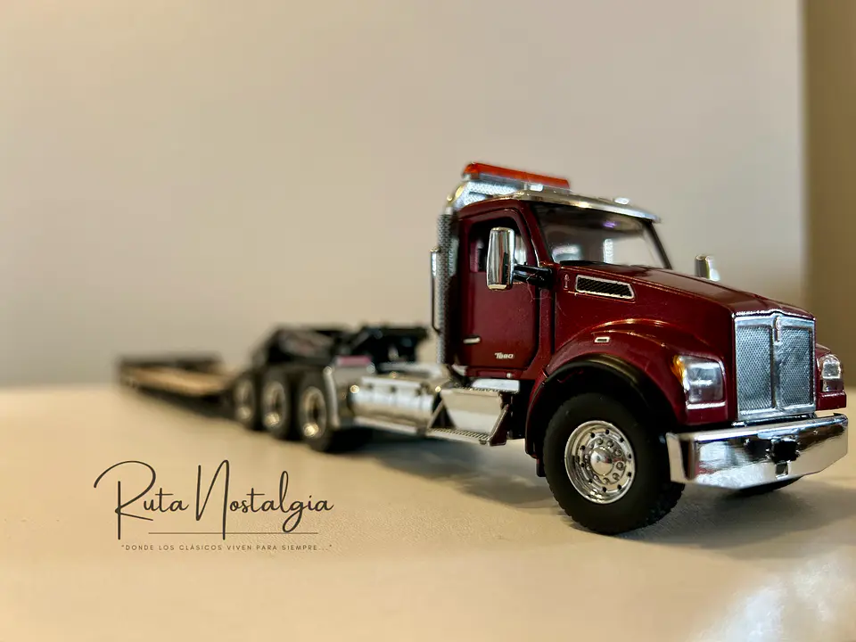 Camión Kenworth T880 Rampla Cama | Diecast Masters 1:50 10