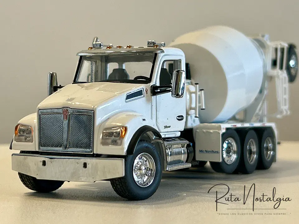Camión Kenworth T880 Mixer | Diecast Masters 1:50 1
