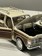 Chrysler LeBaron Town & Country 1979 beige 1:24 Motormax – Station wagon clásica americana - Miniatura 1