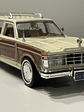 Chrysler LeBaron Town & Country 1979 beige 1:24 Motormax – Station wagon clásica americana - Miniatura 5