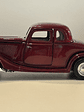 1934 Ford Coupe Motormax 1:24 rojo metálico – Clásico V8 de los años 30 para coleccionistas exigentes - Miniatura 7
