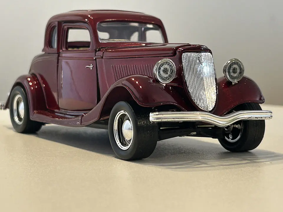 Auto Ford Coupe v8 (1934) | Motormax Escala 1:24 19