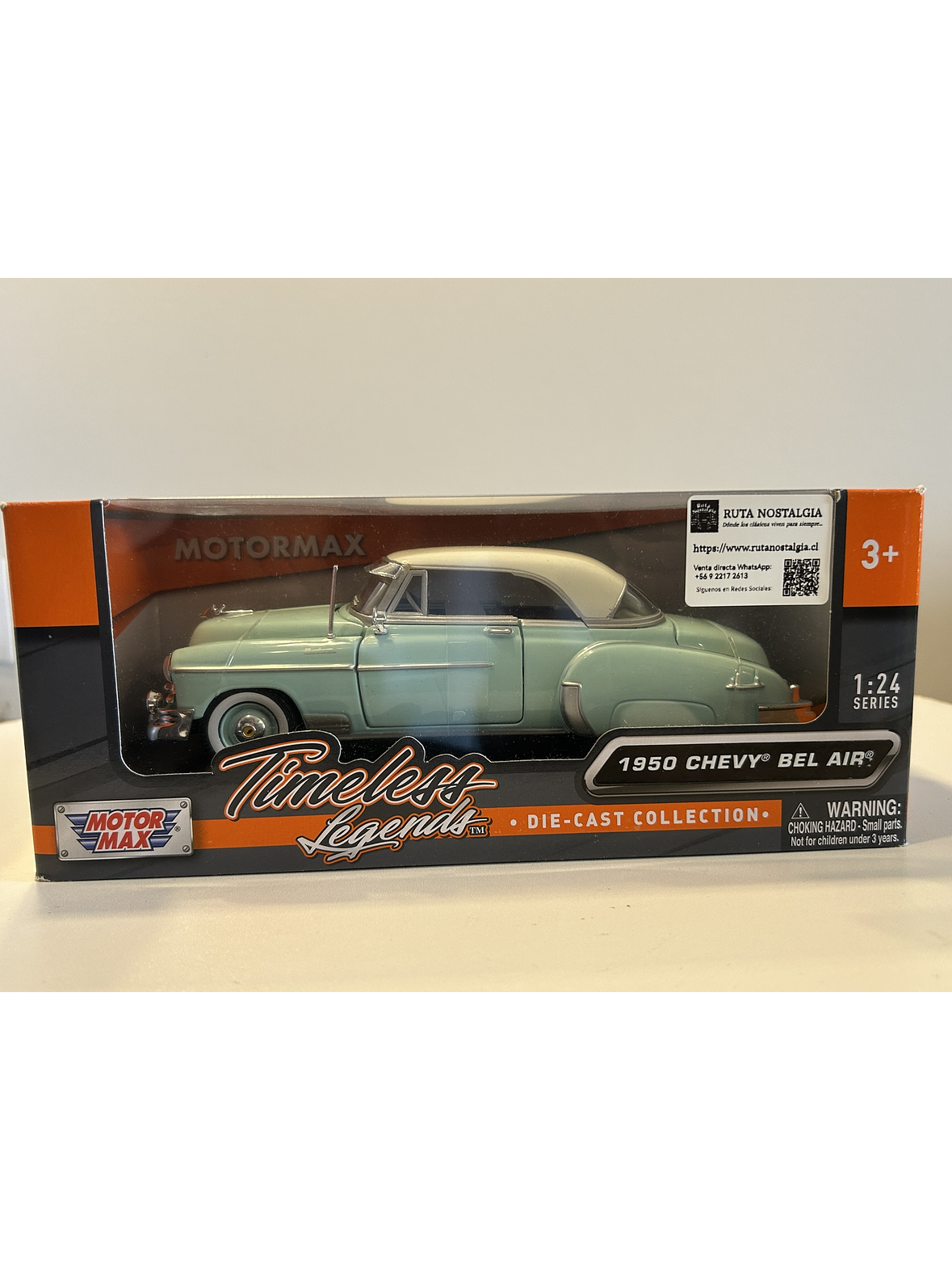 Chevrolet Bel Air Hardtop 1950 1:24 Motormax – Clásico americano en turquesa y blanco “Timeless Legends” 9