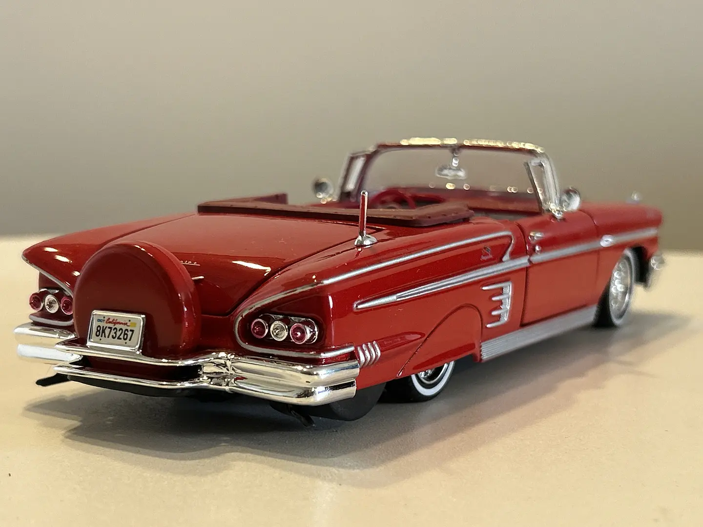 Auto Chevrolet Impala Convertible 1958 | Motormax 1:24 4