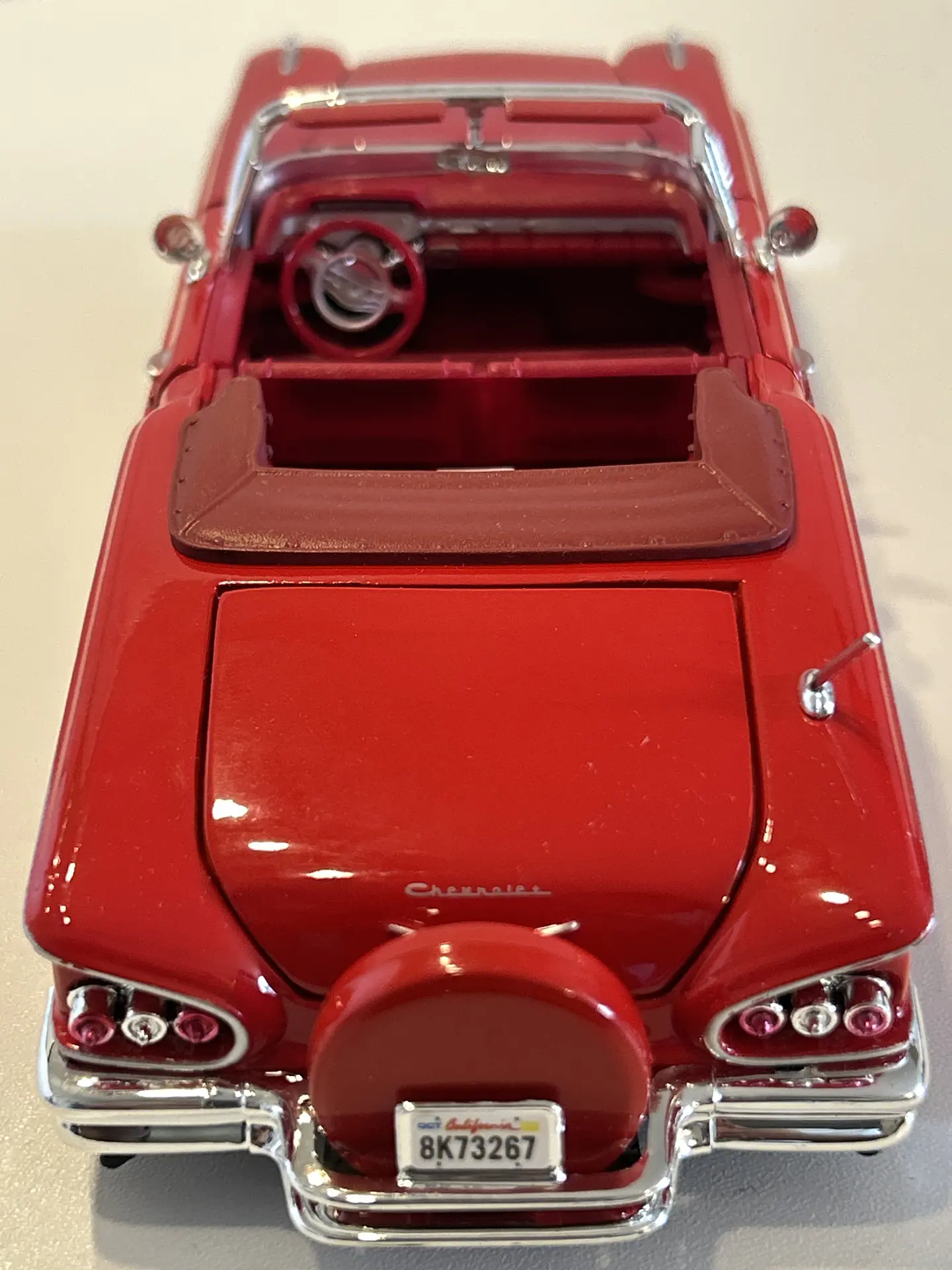 Auto Chevrolet Impala Convertible 1958 | Motormax 1:24 5