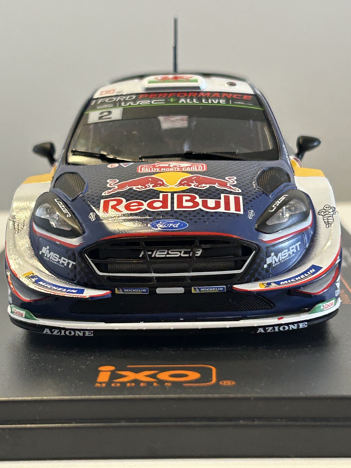 Ford Fiesta WRC Red Bull 2018 IXO 1:24 – Rally Monte Carlo #2 Evans / Barritt MSport 2
