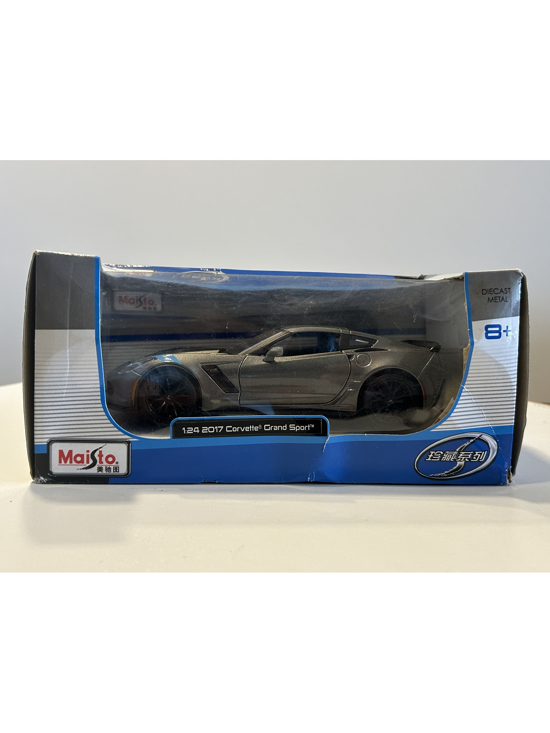 Maisto 1:24 2017 Corvette Grand Sport gris metálico – Deportivo americano C7 para coleccionistas en Chile 10