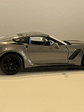 Maisto 1:24 2017 Corvette Grand Sport gris metálico – Deportivo americano C7 para coleccionistas en Chile - Miniatura 4