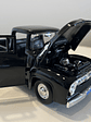 Motormax Ford F-100 Pick Up 1956 Negra 1:24 – Camioneta clásica americana a escala para coleccionistas en Chile - Miniatura 2
