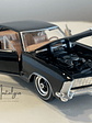Buick Riviera 1965 negro – Maisto Special Edition 1:26 (aprox. 1:24) – Coupé clásico estadounidense a escala - Miniatura 3