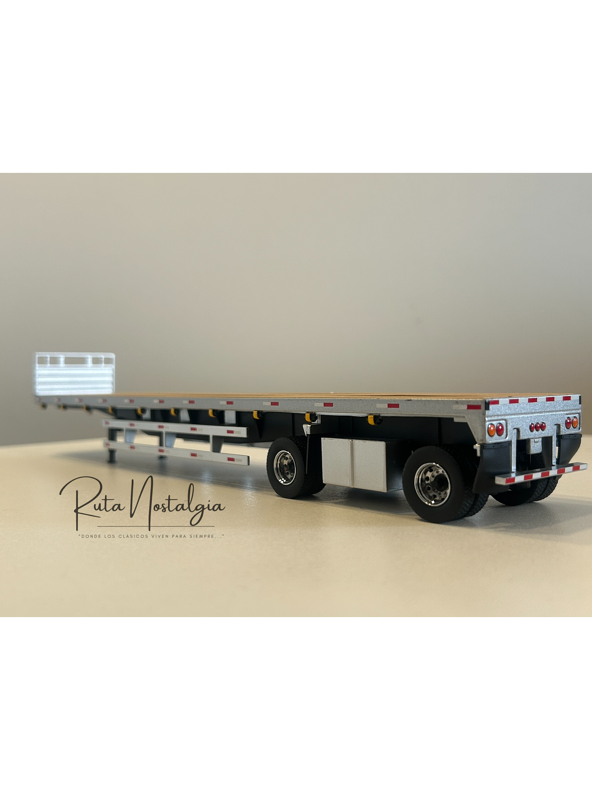 Rampla plana Diecast Masters 1:50 sin caja – tráiler plataforma para camiones a escala 3